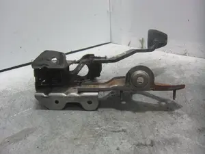 Foto de PEDAL FRENO NISSAN QASHQAI (J10) 2.0 16V CAT (141 CV / 104 KW) foto 3