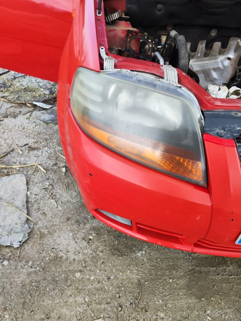 Foto de FARO DERECHO CHEVROLET KALOS 1.2 CAT (72 CV / 53 KW)