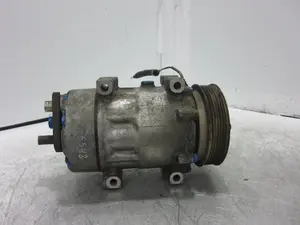 Foto de COMPRESOR AIRE ACONDICIONADO RENAULT MEGANE I CLASSIC (LA0) 1.9 dTi Diesel CAT (98 CV / 72 KW) referencia 7700866828B foto 2