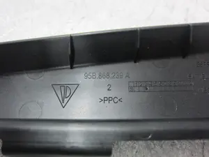 Foto de NO IDENTIFICADO PORSCHE MACAN (95BA) referencia 95B868239A foto 2