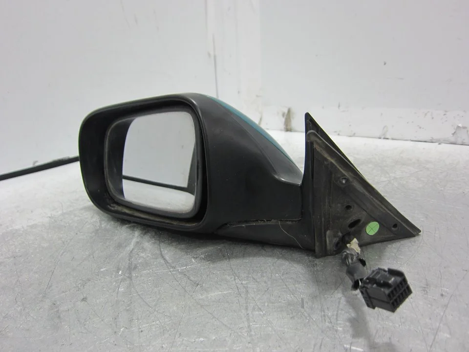 Foto de RETROVISOR IZQUIERDO JAGUAR XJ 4.0 CAT (320 CV / 235 KW) referencia 3004489