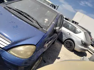 Foto de FARO IZQUIERDO MERCEDES-BENZ CLASE A (BM 168) 1.7 CDI Diesel CAT (90 CV / 66 KW) referencia A1688200961