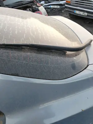 Foto de BRAZO LIMPIA TRASERO RENAULT LAGUNA II (BG0) 1.9 dCi Diesel CAT (101 CV / 74 KW) referencia 7701049003