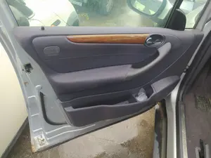 Foto de CERRADURA PUERTA DELANTERA IZQUIERDA MERCEDES-BENZ CLASE A (BM 168) 1.6 CAT (102 CV / 75 KW) referencia A1687201935