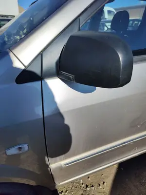 Foto de RETROVISOR IZQUIERDO KIA CARENS (RS) 1.8 16V CAT (126 CV / 93 KW) foto 2