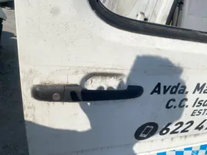 Foto de MANETA EXTERIOR DELANTERA DERECHA VOLKSWAGEN LT FURGÓN/COMBI 2.5 TDI (109 CV / 80 KW) referencia 2D0837205