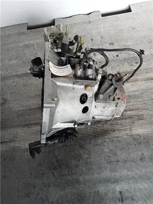 Foto de ALTERNADOR TOYOTA VERSO (AUR2/ZGR2) 1.6 D-4D CAT (112 CV / 82 KW) referencia 8574045 foto 3