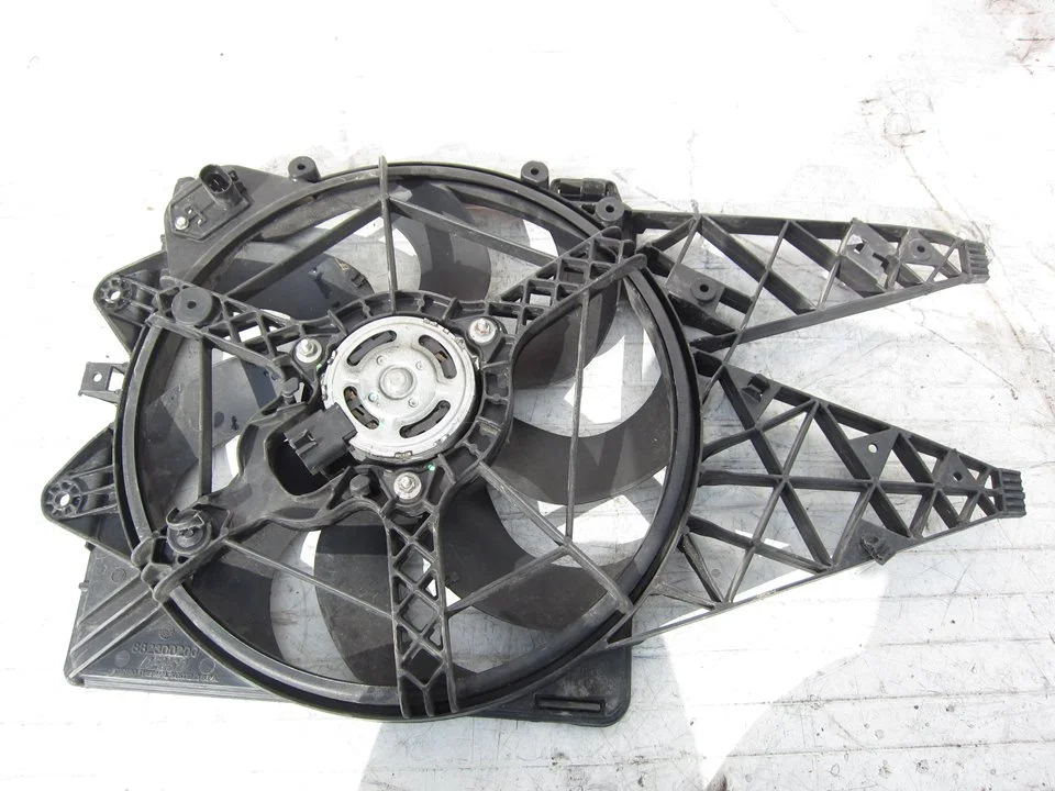 Foto de ELECTROVENTILADOR LANCIA DELTA (181) 1.6 Diesel CAT (120 CV / 88 KW) referencia 882300200