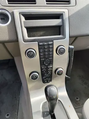 Foto de SISTEMA AUDIO / RADIO CD VOLVO V50 FAMILIAR 2.0 Diesel CAT (136 CV / 100 KW)