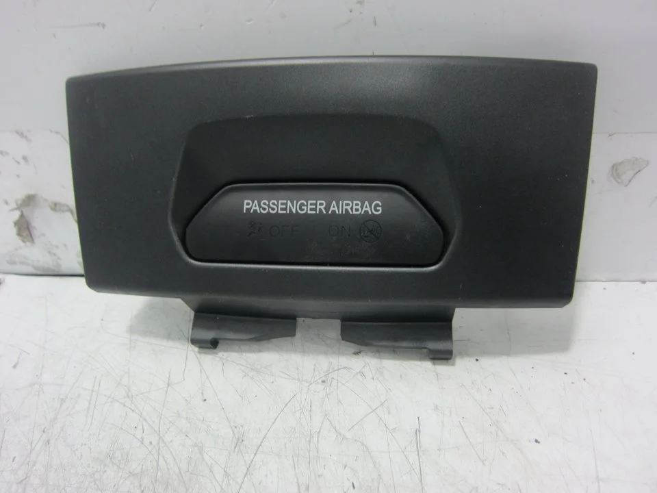 Foto de INTERRUPTOR FORD FIESTA (CNN) 1.5 TDCi CAT (75 CV / 55 KW) referencia C1BBA061B62
