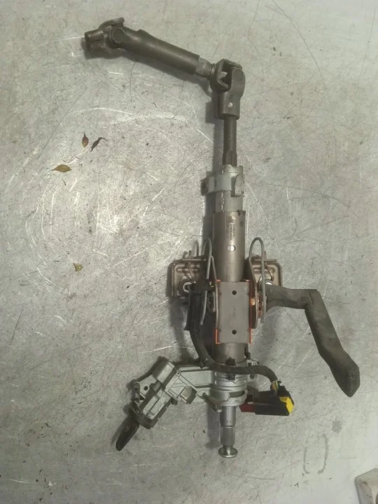 Foto de COLUMNA DIRECCION OPEL ASTRA H BERLINA 1.7 16V CDTI (101 CV / 74 KW) referencia 13182345