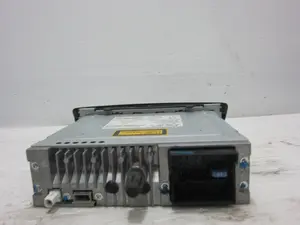 Foto de SISTEMA AUDIO / RADIO CD PEUGEOT 107 1.0 CAT (384F) (68 CV / 50 KW) referencia 86120YV010 foto 2