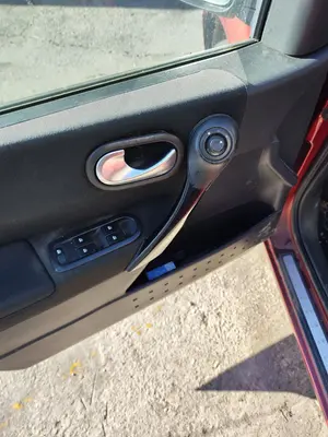Foto de ELEVALUNAS DELANTERO IZQUIERDO RENAULT MEGANE II BERLINA 5P 1.5 dCi Diesel (106 CV / 78 KW)