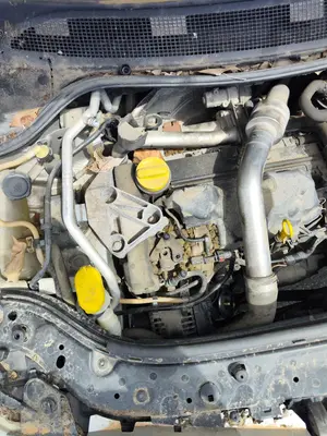 Foto de MOTOR COMPLETO RENAULT MEGANE II GRANDTOUR 1.5 dCi Diesel CAT (86 CV / 63 KW) referencia K9K724