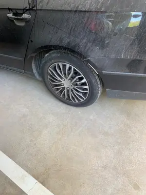 Foto de PUENTE TRASERO VOLKSWAGEN PASSAT VARIANT (3C5) 2.0 TDI (140 CV / 103 KW) referencia 3C0505235AC foto 2