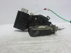 Foto de CERRADURA PUERTA TRASERA DERECHA BMW SERIE 5 BERLINA (E39) 2.8 24V CAT (193 CV / 142 KW) referencia 8352165 foto 1