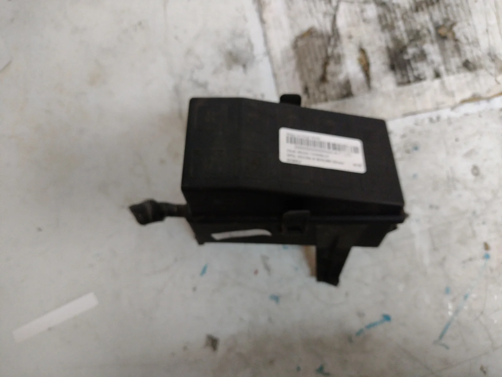 Foto de CAJA RELES / FUSIBLES OPEL VECTRA B BERLINA 2.0 16V DI CAT (X 20 DTL / LD3) (82 CV / 60 KW) referencia 6238852