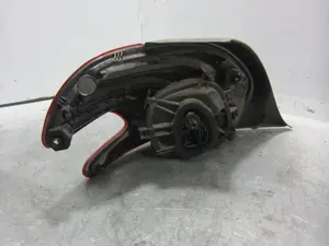 Foto de PILOTO TRASERO DERECHO PEUGEOT 208 1.2 12V e-VTi / PureTech (81 CV / 60 KW) referencia 001970320 foto 2