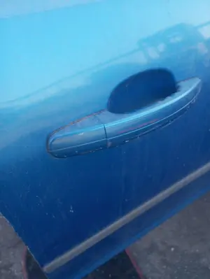 Foto de MANETA EXTERIOR DELANTERA DERECHA FORD FOCUS BERLINA (CAP) 1.6 TDCi CAT (109 CV / 80 KW)