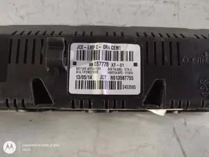 Foto de PANTALLA MULTIFUNCION CITROEN C3 1.4 HDi (68 CV / 50 KW) referencia 98037778 foto 4