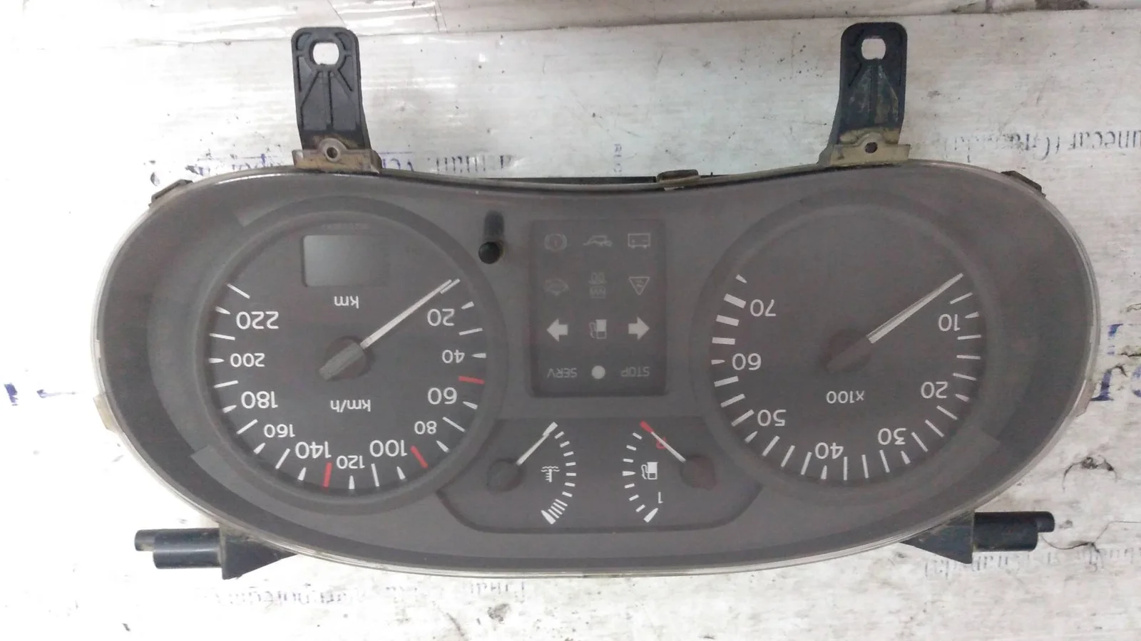 Foto de CUADRO INSTRUMENTOS RENAULT CLIO II FASE II (B/CB0) referencia P8200261119