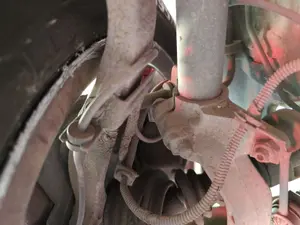 Foto de PINZA DE FRENO DELANTERA IZQUIERDA ALFA ROMEO 147 (190) 1.9 JTD CAT (110 CV / 81 KW)