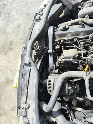 Foto de RADIADOR AGUA VOLKSWAGEN PASSAT VARIANT (3B5) 1.9 TDI (110 CV / 81 KW) referencia 8D0121251P
