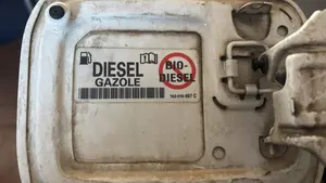 Foto de TAPA EXTERIOR COMBUSTIBLE VOLKSWAGEN CADDY (14D) referencia 2K0809905D foto 1