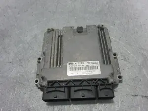 Foto de CENTRALITA MOTOR UCE DACIA LOGAN II 1.5 dCi Diesel FAP CAT (75 CV / 55 KW) referencia 237102213R foto 1