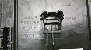 Foto de MODULO ELECTRONICO TESLA MODEL 3 eléctrico 258 kW (cont. 153 kW) (350 CV / 258 KW) referencia 1497850-00-D foto 3