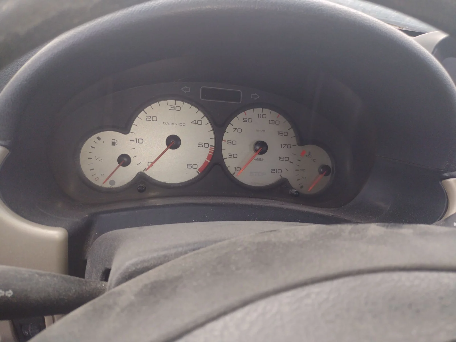 Foto de CUADRO INSTRUMENTOS PEUGEOT PARTNER (S2) 1.9 Diesel (69 CV / 51 KW)