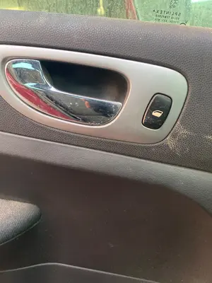 Foto de MANDO ELEVALUNAS TRASERO IZQUIERDO PEUGEOT 307 BREAK / SW (S1)(04.2002) 2.0 16V HDi FAP CAT (RHR / DW10BTED4) (136 CV / 100 KW)