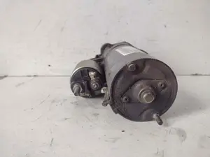 Foto de MOTOR ARRANQUE AUDI A4 AVANT (B5) referencia 1005821478 foto 3