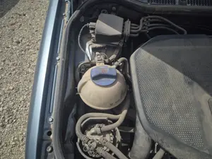 Foto de DEPOSITO LIMPIA SKODA FABIA COMBI (6Y5) 1.9 TDI (101 CV / 74 KW)
