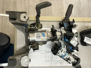 Foto de MANDO MULTIFUNCION OPEL CORSA E 1.2 (69 CV / 51 KW) referencia 43480810527 foto 2