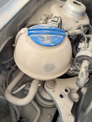 Foto de DEPOSITO EXPANSION VOLKSWAGEN POLO IV (9N3) 1.4 FSI (86 CV / 63 KW)