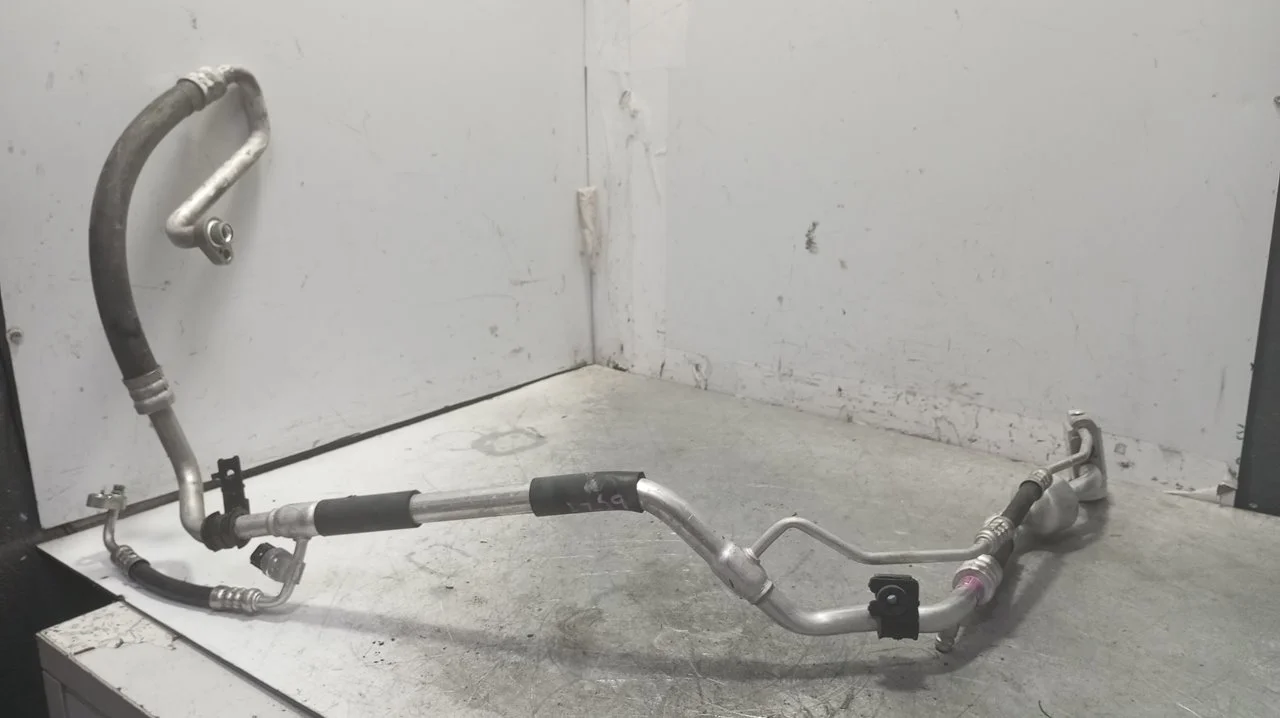 Foto de TUBOS AIRE ACONDICIONADO KIA NIRO (SG2) Híbrido 104 kW (1.6 Ltr. - 77 kW) (141 CV / 104 KW) referencia H2262161216