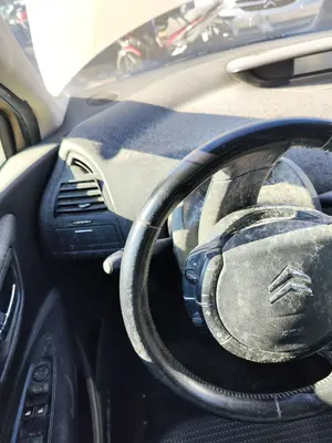 Foto de VOLANTE CITROEN C4 BERLINA referencia 4109JE foto 2