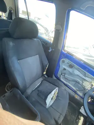Foto de ASIENTO DELANTERO IZQUIERDO VOLKSWAGEN GOLF IV BERLINA (1J1)(10.1997) 1.9 TDI (110 CV / 81 KW)