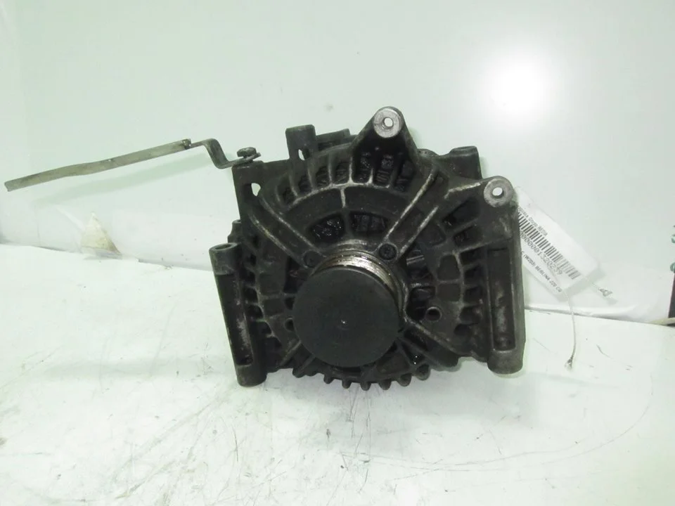 Foto de ALTERNADOR MERCEDES-BENZ CLASE C (BM 203) BERLINA referencia 0124625014