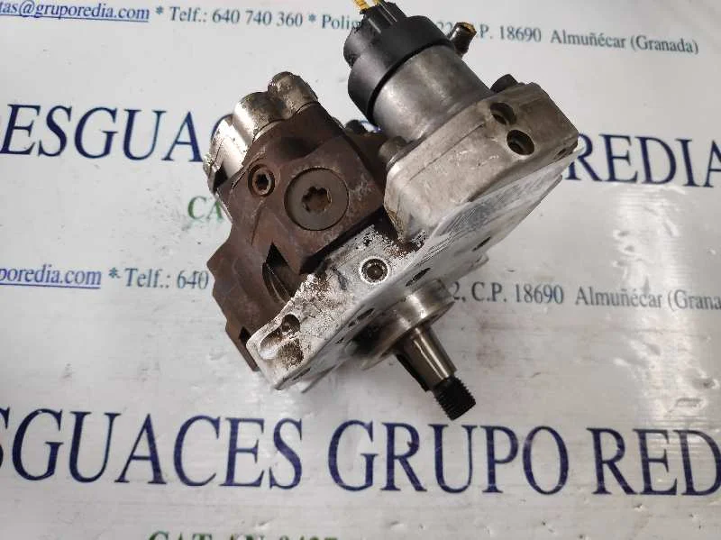 Foto de BOMBA INYECCION RENAULT LAGUNA II GRANDTOUR (KG0) referencia 8200108225