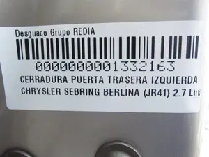 Foto de CERRADURA PUERTA TRASERA IZQUIERDA CHRYSLER SEBRING JR 41 BERLINA 2.7 CAT (203 CV / 149 KW) foto 2