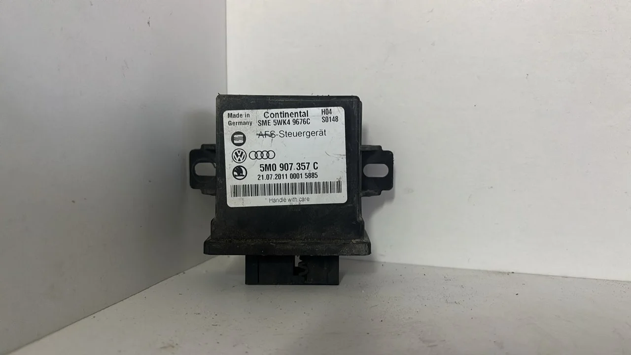 Foto de CENTRALITA LUCES VOLKSWAGEN GOLF VI VARIANT (AJ5) referencia 5M0907357C