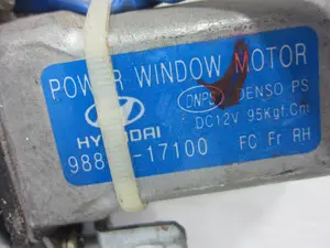 Foto de ELEVALUNAS DELANTERO DERECHO HYUNDAI MATRIX (FC) 1.6 CAT (103 CV / 76 KW) referencia 9882017100 foto 5