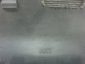 Foto de NO IDENTIFICADO VOLKSWAGEN TOURAN (1T2) 1.9 TDI (105 CV / 77 KW) referencia 1T1857101A foto 4