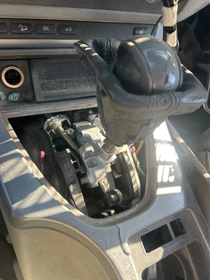 Foto de PALANCA CAMBIO BMW SERIE X5 (E53) 3.0 Turbodiesel CAT (218 CV / 160 KW)