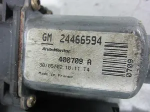 Foto de ELEVALUNAS DELANTERO DERECHO OPEL CORSA C 1.7 16V DTI CAT (Y 17 DT / LR6) (75 CV / 55 KW) referencia 24466594 foto 3