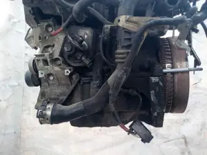 Foto de MOTOR COMPLETO RENAULT CAPTUR I 1.5 dCi Diesel FAP Energy (90 CV / 66 KW) referencia K9K609 foto 12