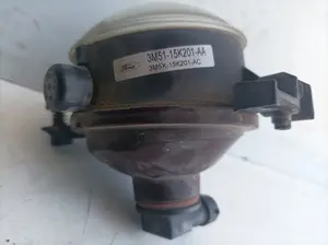 Foto de FARO ANTINIEBLA DERECHO FORD FOCUS BERLINA (CAP) 1.8 TDCi Turbodiesel CAT (116 CV / 85 KW) referencia 3M5115K201 foto 2