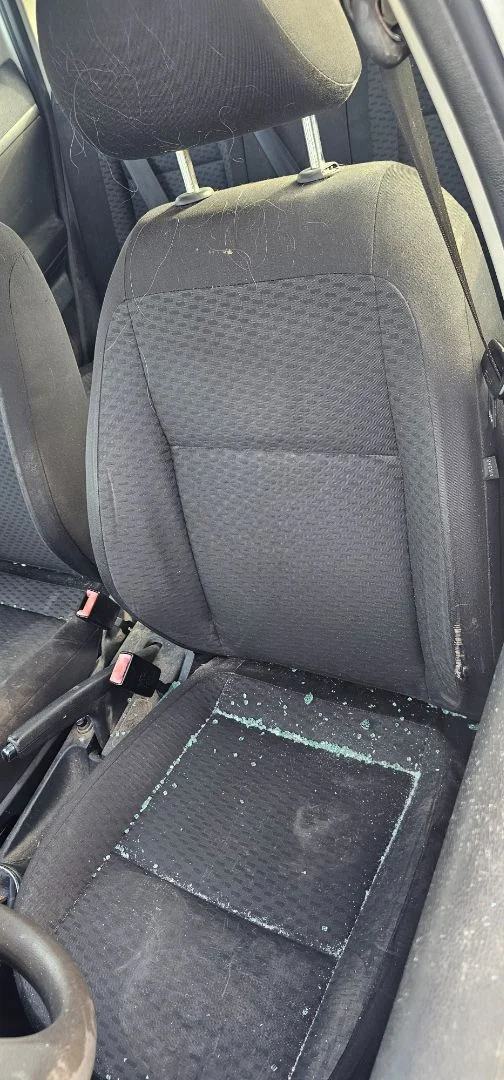 Foto de ASIENTO DELANTERO IZQUIERDO SKODA FABIA (5J2) 1.2 (60 CV / 44 KW) referencia 5J4881021LA
